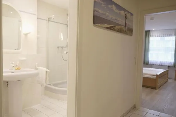 Badezimmer  Kjeirstr. 16-20, Whg. 49