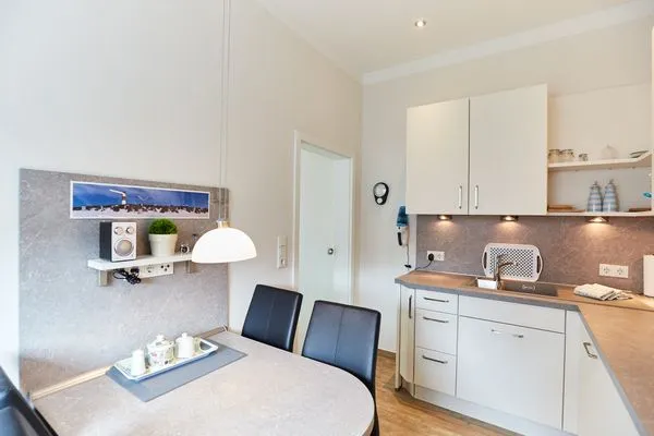 Küche / Küchenzeile  Borkumer Hof - Ferienwohnung 4 - Tüskendör