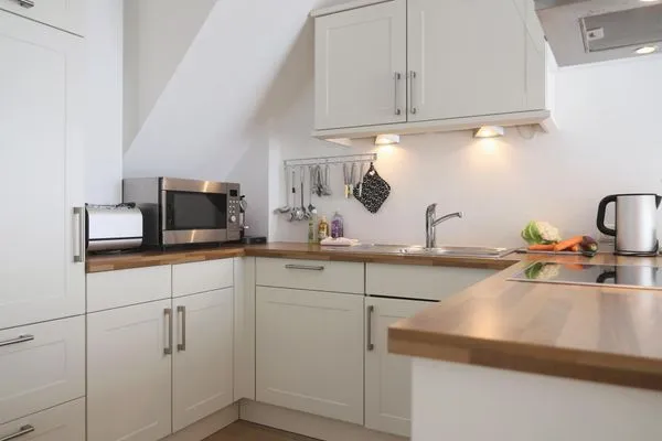 Küche / Küchenzeile  Viktoriastraße 6, Viktoria Residenz, Whg. 20