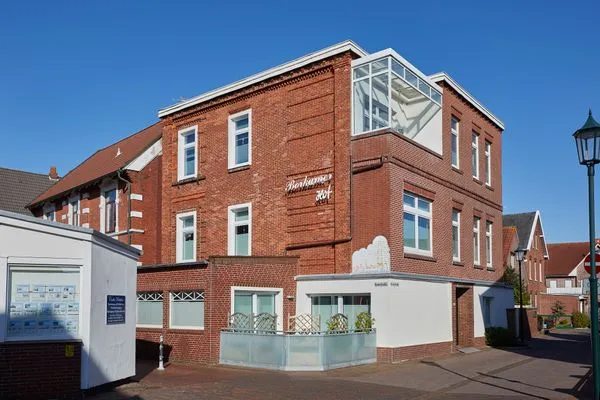 Fassade / Eingang  Borkumer Hof - Ferienwohnung 4 - Tüskendör