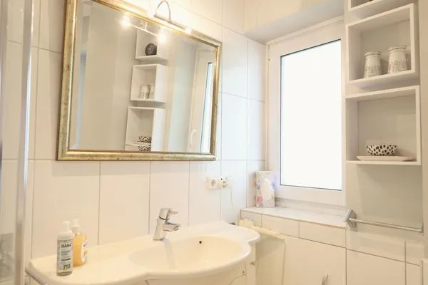 Badezimmer  Kjeirstr. 34, Whg. 08, Haus Atlanta