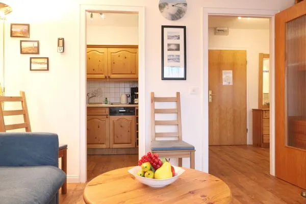 Wohnzimmer  Kjeirstr. 19-21, Whg. 8