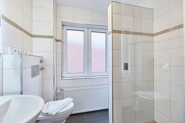 Badezimmer  Haus Meyer-Teerling  - Grote Ferienwohnung