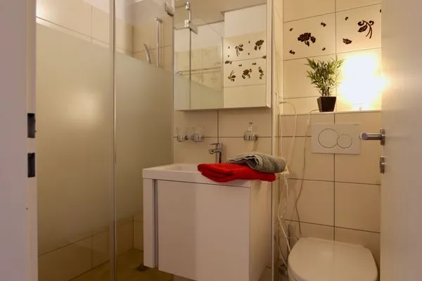 Badezimmer  Ferienwohnung C04
