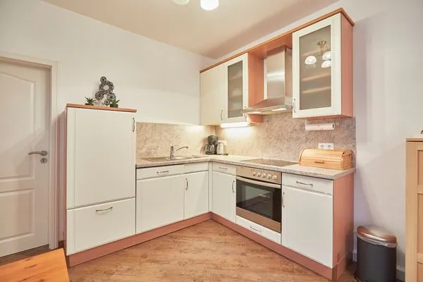 Küche / Küchenzeile  Haus Kim - Ferienwohnung 3