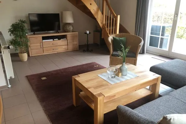   Am Wiesengrund Haushälfte 13