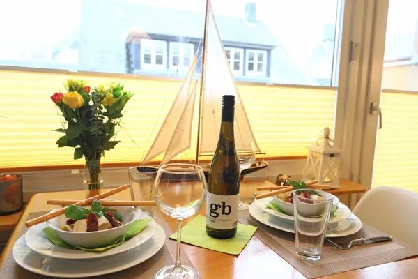 Wohnzimmer  Strandstr. 4, Whg. 8