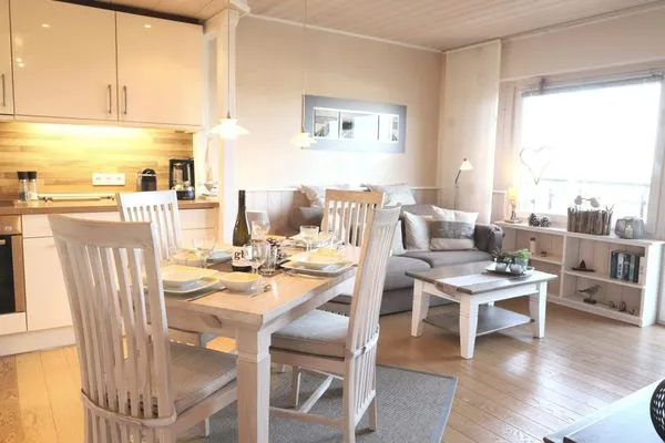 Wohnzimmer  Kjeirstr. 19-21, Whg. 98