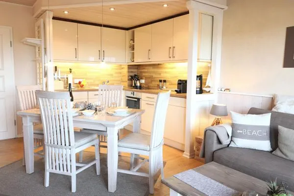 Wohnzimmer  Kjeirstr. 19-21, Whg. 98