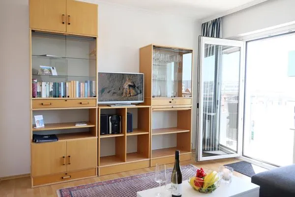 Wohnzimmer  Kjeirstr. 19-21, Whg. 107