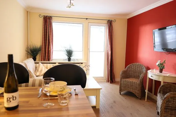 Wohnzimmer  Stephanstr. 8, Whg. 53