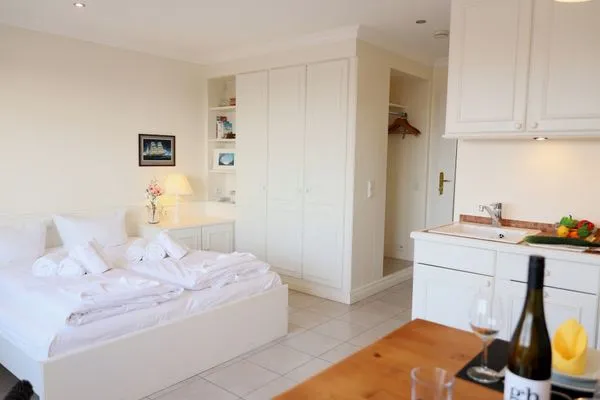 Wohnzimmer  Stephanstr. 8, Whg. 2