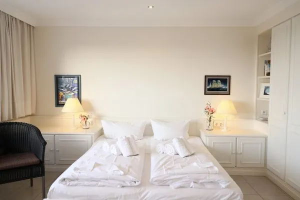 Bett  Stephanstr. 8, Whg. 2