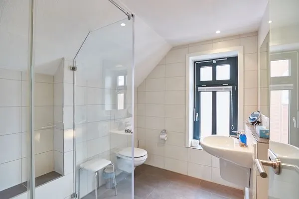 Badezimmer  Villa Wilhelmine - Ferienwohnung Klein-Wiebke