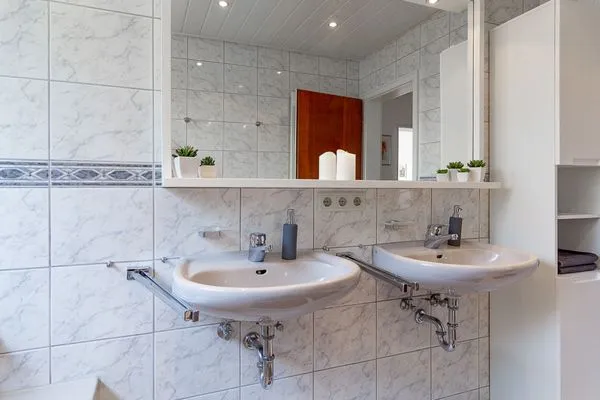 Badezimmer Silvanerlaube Ferienwohnung Silvanerlaube A