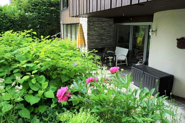 Garten  Ferienwohnung Oase am Rosenhag