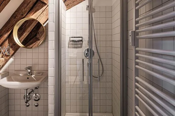 Badezimmer  Ferienwohnung Loft am Schlossplatz