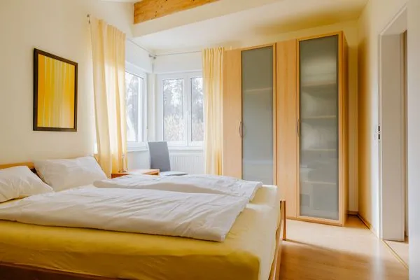 Schlafzimmer  Ferienhaus Emil am Wald