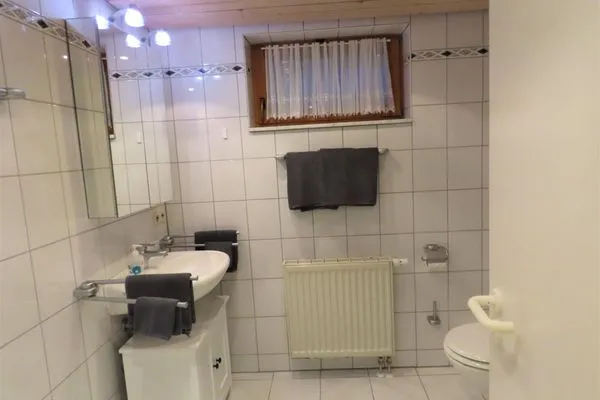 Badezimmer  Ferienwohnung Alter Ortsweg