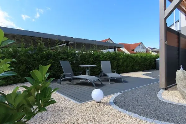 Garten  Ferienhaus Sonnenstrahl*****