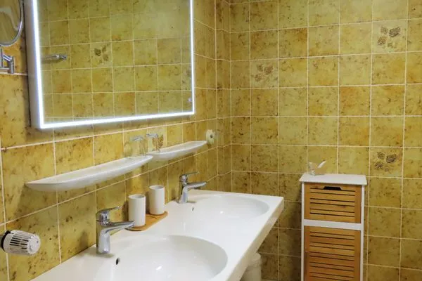 Badezimmer Ankerpletz IM- Ankerplatz 1