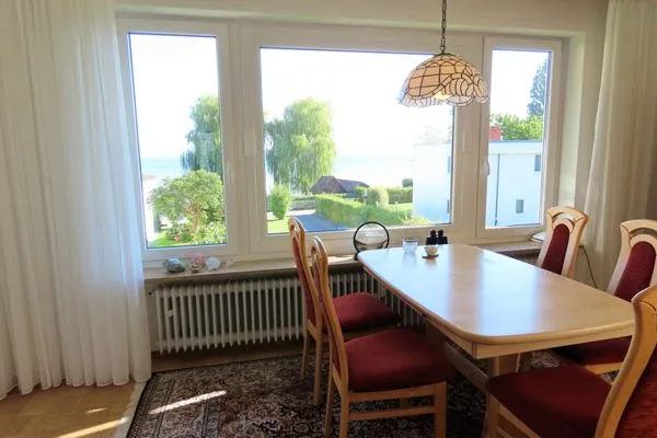 Meerblick  Ferienwohnung Seestraße Ost