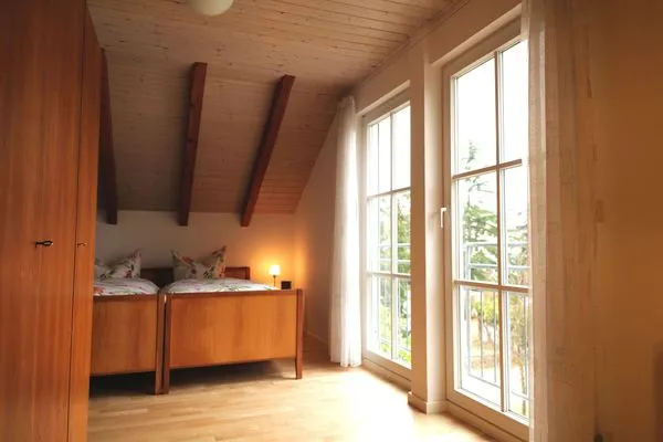 Schlafzimmer ABC Ferienwohnungen Maisonette-Wohnung B2****