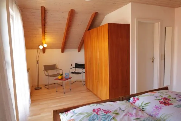 Schlafzimmer ABC Ferienwohnungen Maisonette-Wohnung B2****
