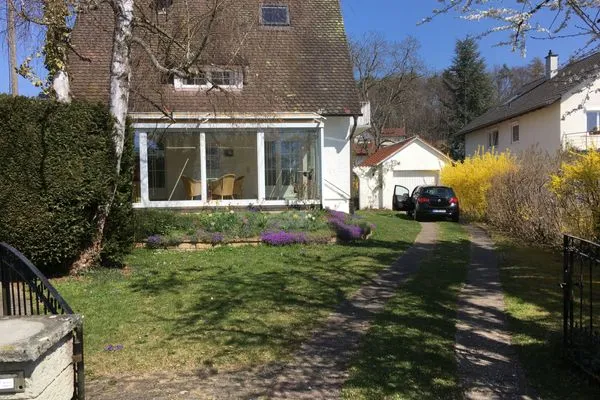 Fassade / Eingang  Dreimäderlhaus