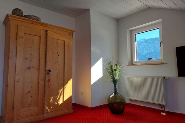  Ferienwohnung 19 Gipfelblick Ferienwohnungen in Schwangau - Wohnzimmer