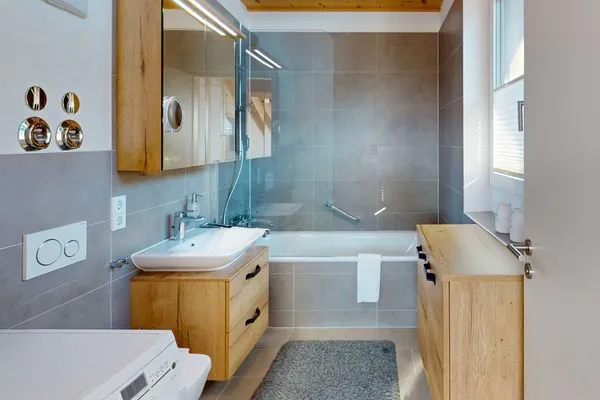 Badezimmer  HöhenRausch