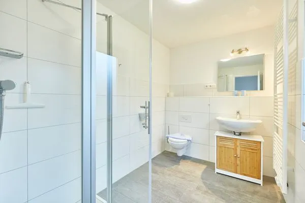 Badezimmer  Haus Lübben - Ferienwohnung Adelheit