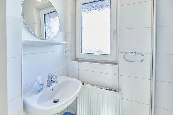 Badezimmer  Haus Lübben - Ferienwohnung Carsjen