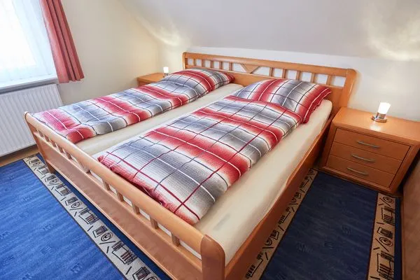 Schlafzimmer  Haus Seute Deern - Ferienwohnung 1 - Muschel