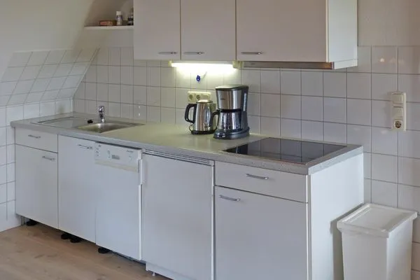 Küche in der Ferienwohnung Bi a Maln in Nebel auf Amrum Haus Nordlicht Ferienwohnung *Bi a Maln*
