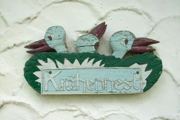 Dekoratives Detail  Haus Krähennest