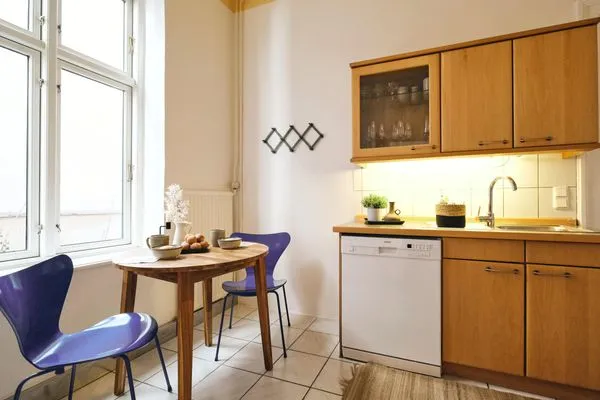 Küche mit Geschirrspüler, Herd, Kühlschrank  Villa Rosa