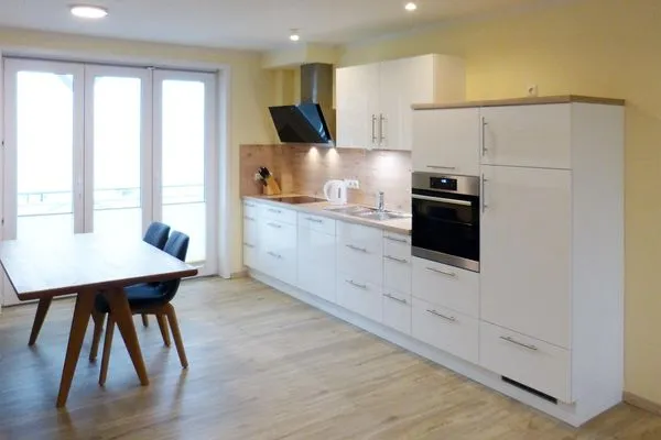 Essbereich der Ferienwohnung Weiße Düne 5 in Wittdün auf Amrum Haus *Weiße Düne* Ferienwohnung *Weiße Düne 5*