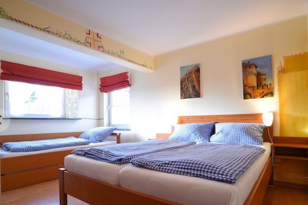 Altes Bauernhaus Huhn Schmallenberg - Schlafzimmer Wohnung Huhn