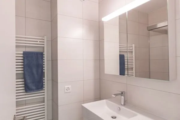 Badezimmer  Eckwohnung C01