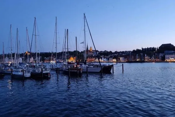 Nachbarschaft  Ferienwohnung Am Hafen