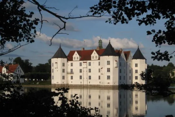 Blick auf Sehenswürdigkeit  Ruhetal