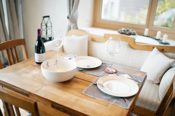 Dekoratives Detail  Apartment Strohballenhaus