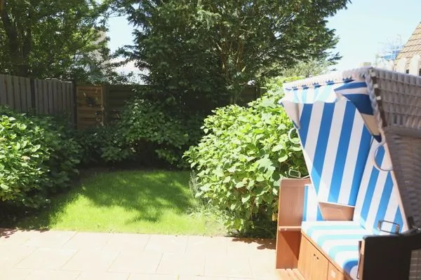 Terrasse  Kirchenweg 15b, EG