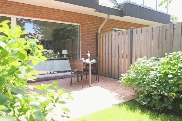 Terrasse  Kirchenweg 15b, EG