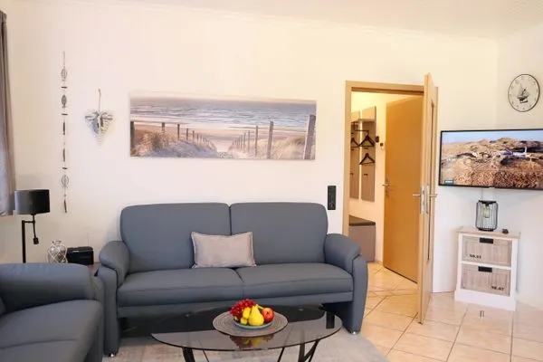 Wohnzimmer  Kirchenweg 15b, EG