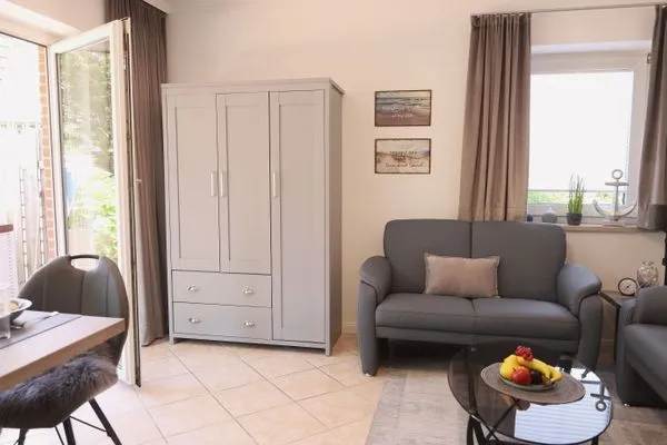 Wohnzimmer  Kirchenweg 15b, EG