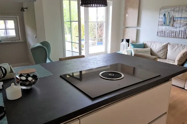 Küche / Küchenzeile  Hus op de Wurth Ferienwohnung Deichblick