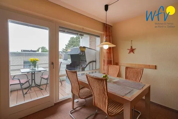 Wohnzimmer Haus Kiebitz Ferienwohnung Strandkörbchen