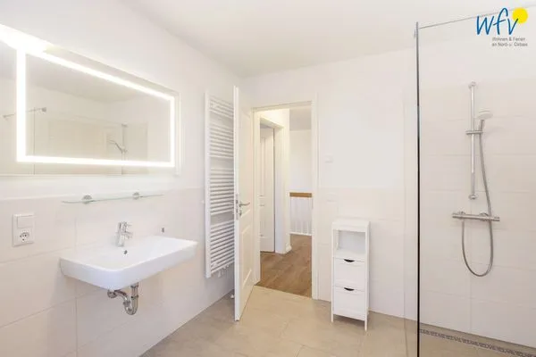 Badezimmer Haus Flinthörnweg Ferienwohnung Flinthome
